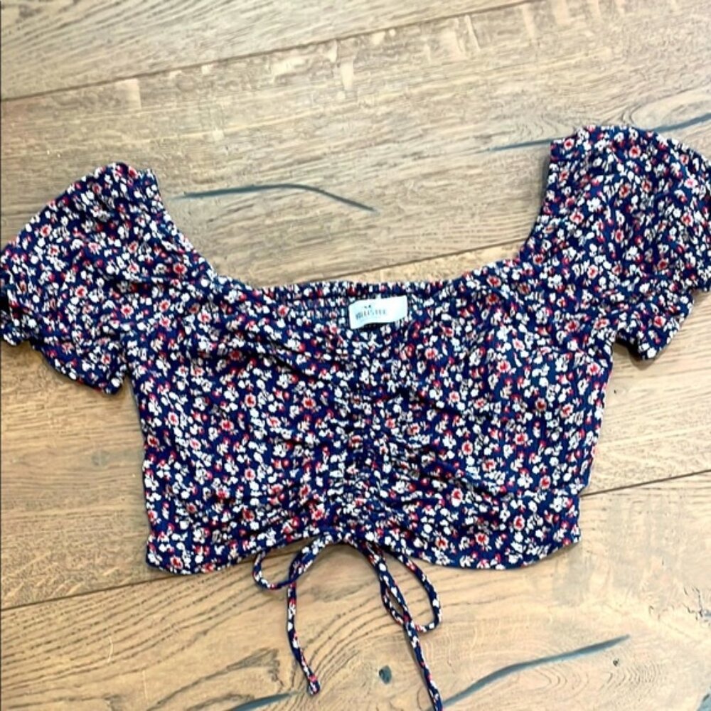 Hollister Blue Floral Puff Sleeve Ruched Crop Top XS